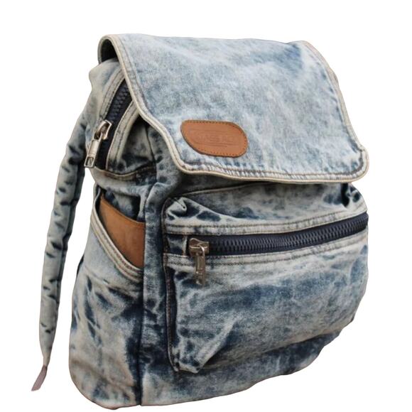 Class act Handbags - Vintage 80’s CLASS ACT LARGE DENIM BACKPACK